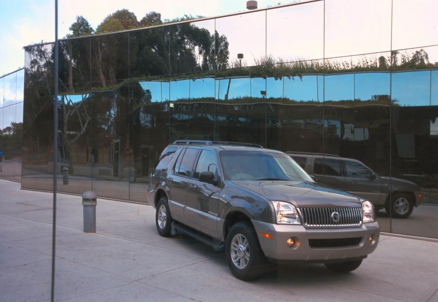  Mercury Mountaineer 2002 года  (фото 57 из 73)